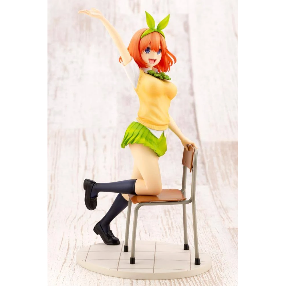 KOTOBUKIYA ARTFX J: The Quintessential Quintuplets - Yotsuba Nakano 1/8 Scale Statue (ONLINE ORDER ONLY)