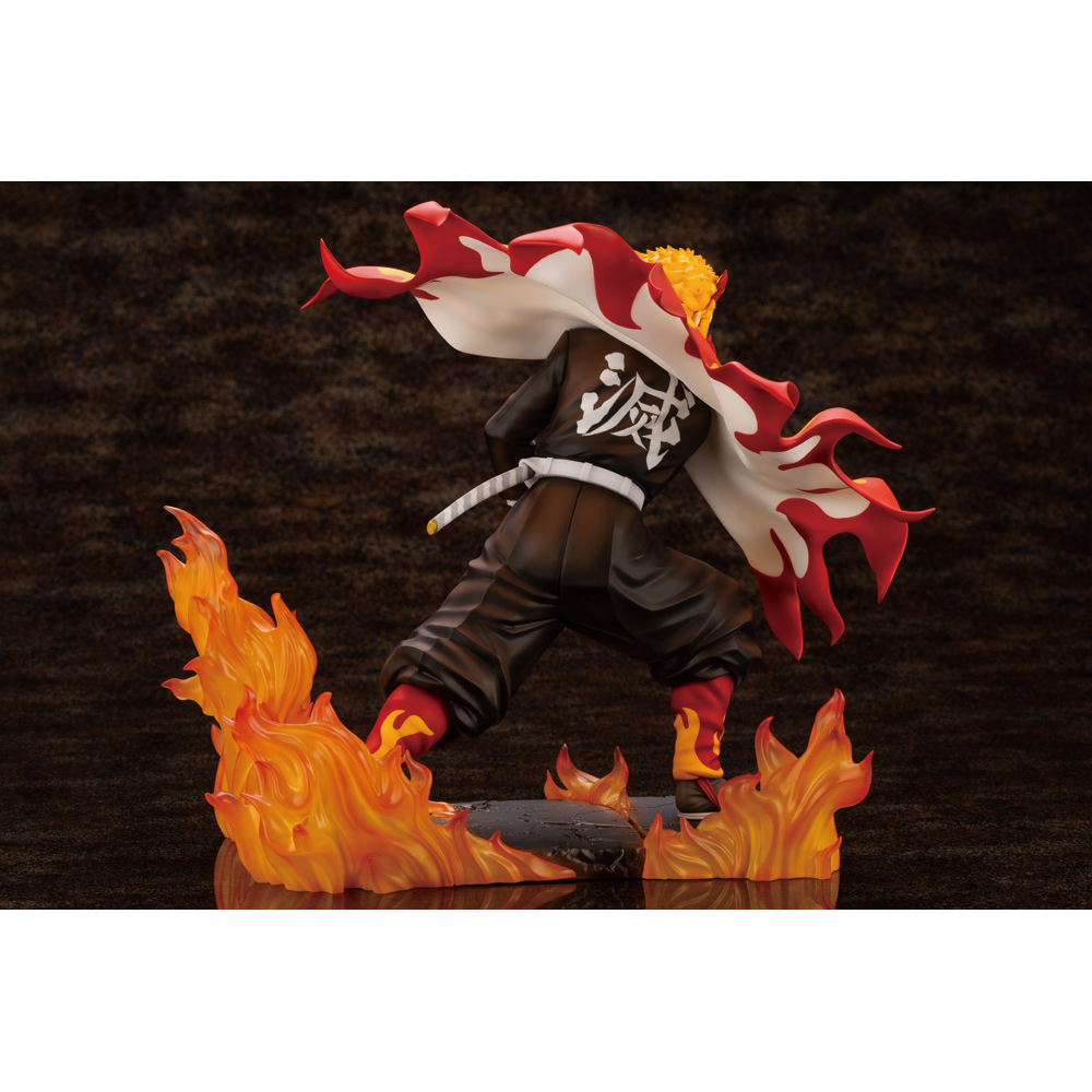 KOTOBUKIYA ARTFX J: Demon Slayer: Kimetsu no Yaiba - Kyojuro Rengoku (ONLINE ORDER ONLY)