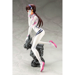 KOTOBUKIYA: Evangelion: 3.0+1.0 Thrice Upon a Time - Mari Makinami Illustrious White Plugsuit Ver. 1/6 Scale Figure (ONLINE ORDER ONLY)