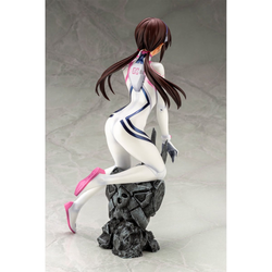 KOTOBUKIYA: Evangelion: 3.0+1.0 Thrice Upon a Time - Mari Makinami Illustrious White Plugsuit Ver. 1/6 Scale Figure (ONLINE ORDER ONLY)