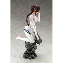 KOTOBUKIYA: Evangelion: 3.0+1.0 Thrice Upon a Time - Mari Makinami Illustrious White Plugsuit Ver. 1/6 Scale Figure (ONLINE ORDER ONLY)