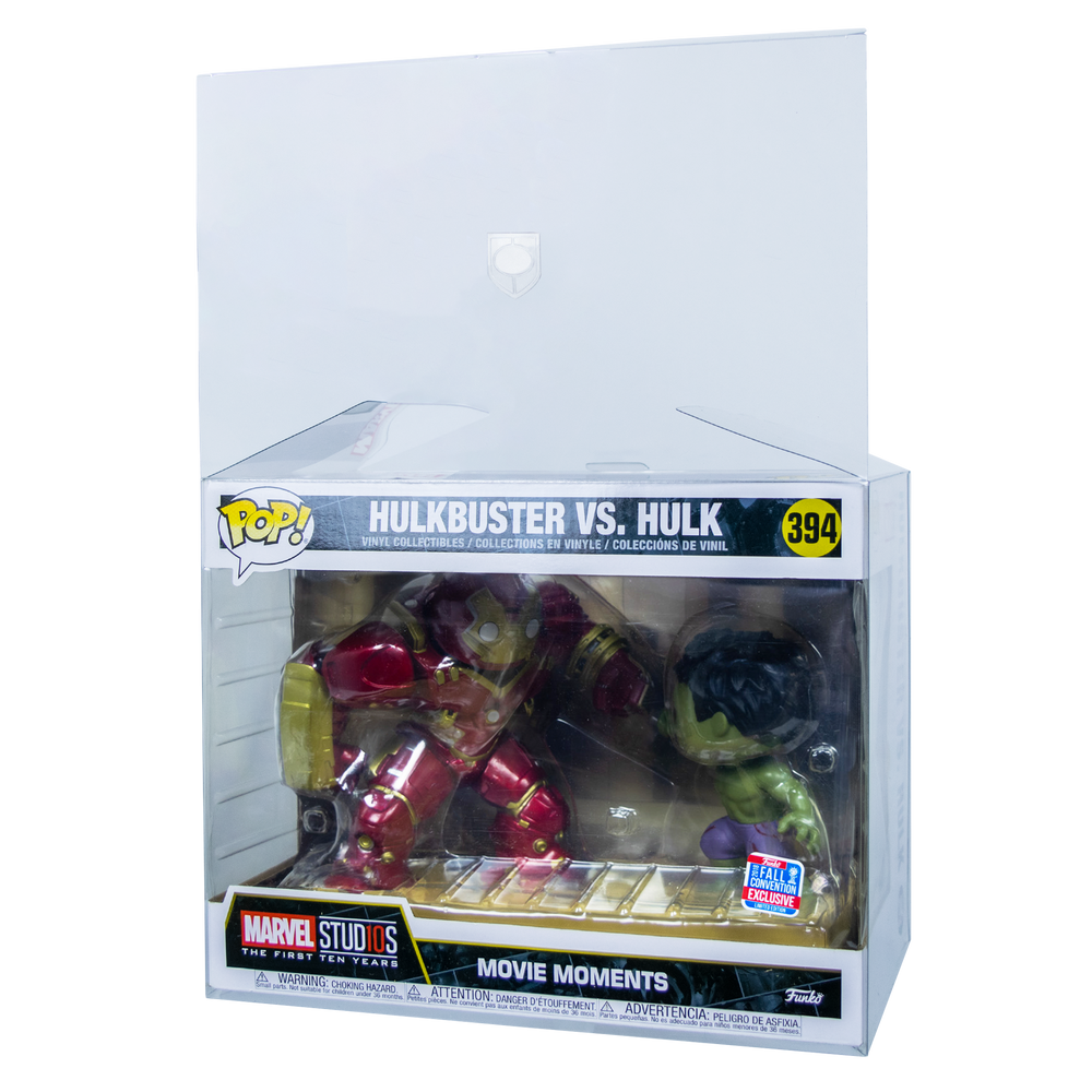 Hulk vs Hulkbuster Moments Protectors (Online Order Only)