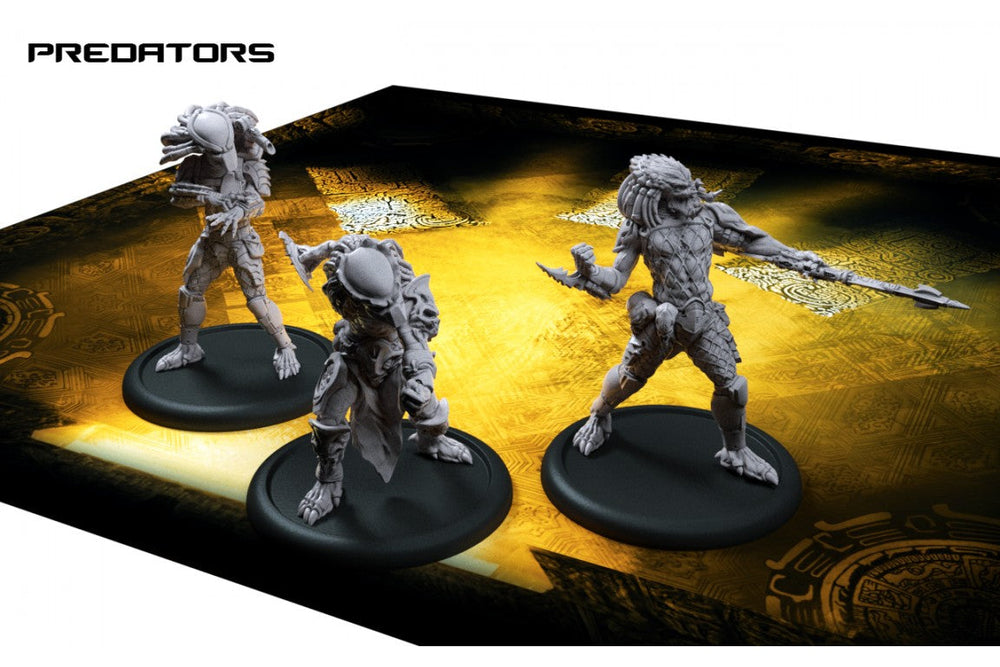Alien vs Predator (AVP): Predators (ONLINE ORDER ONLY)