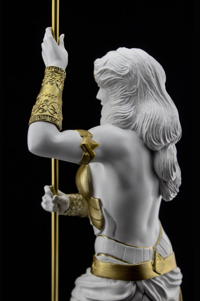 Wonder Woman: Princess of Themyscira Statue (ONLINE ORDER ONLY)