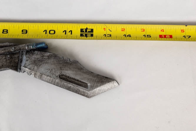 Beckett Knife Prop (ONLINE ORDER ONLY)