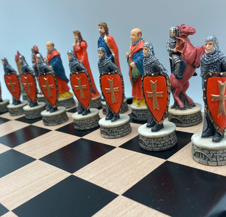 Chess Set -Robin Hood Resin Chessmen on Black/Maple Chest (ONLINE ORDER ONLY)