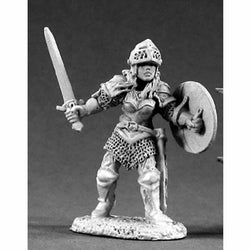 RPR02036 Nicole of The Blade Fighter Miniature 25mm Heroic Scale (ONLINE ORDER ONLY)
