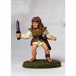 RPR02058 Elia Shadowfeet Roque Miniature 25mm Heroic Scale (ONLINE ORDER ONLY)