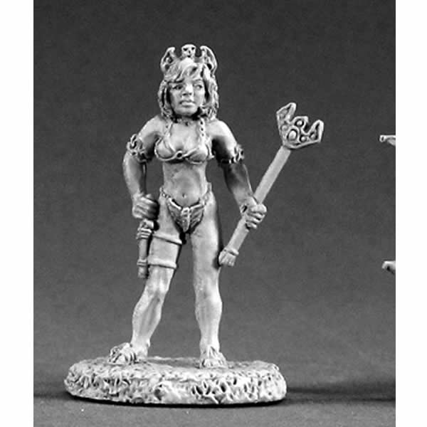 RPR02070 Princess Leslie Sorceress Miniature 25mm Heroic Scale (ONLINE ORDER ONLY)