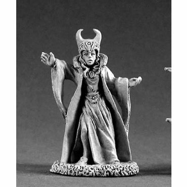 RPR02071 Bria Of Dartha Sorceress Miniature 25mm Heroic Scale (ONLINE ORDER ONLY)