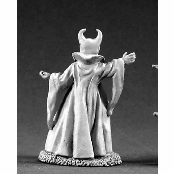 RPR02071 Bria Of Dartha Sorceress Miniature 25mm Heroic Scale (ONLINE ORDER ONLY)
