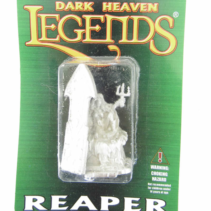 RPR02107 Siobhana Of Weissburg On Throne Miniature 25mm Heroic Scale (ONLINE ORDER ONLY)