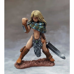 RPR02476 Lorna The Huntress Fighter Miniature 25mm Heroic Scale (ONLINE ORDER ONLY)