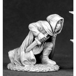 RPR02519 Kneeling Assassin Miniature 25mm Heroic Scale Dark Heaven (ONLINE ORDER ONLY)