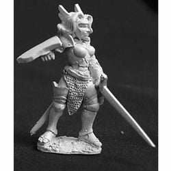 RPR02573 Yvonne Warmaiden Fighter Miniature 25mm Heroic Scale (ONLINE ORDER ONLY)