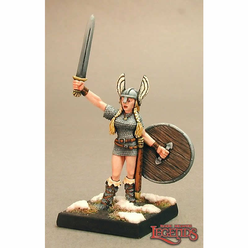 RPR02623 Sheya the Shield Maiden Miniature 25mm Heroic Scale Dark Heaven (ONLINE ORDER ONLY)