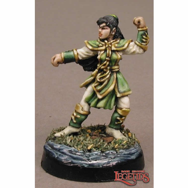 RPR02629 Jade Star Female Monk Miniature 25mm Heroic Scale Dark Heaven Legends (ONLINE ORDER ONLY)