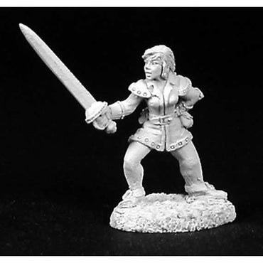 RPR02801 Evalyn Female Duelist Miniature Figurine 25mm Heroic Scale Dark Heaven Legends (ONLINE ORDER ONLY)