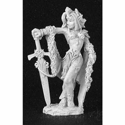 RPR02821 Ice Queen Miniature Figurine 25mm Heroic Scale Dark Heaven Legends (ONLINE ORDER ONLY)