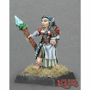 RPR02831 Olivia Halfling Miniature 25mm Heroic Scale Dark Heaven Legends (ONLINE ORDER ONLY)
