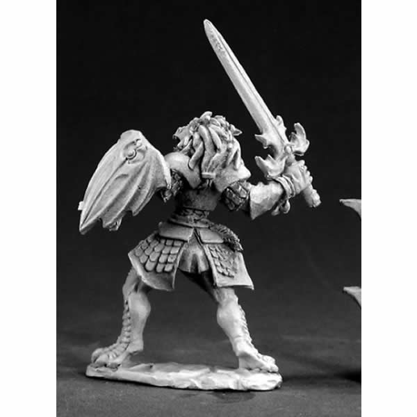RPR03403 Nakaat Female Half-dragon Paladin Miniature 25mm Scale (ONLINE ORDER ONLY)
