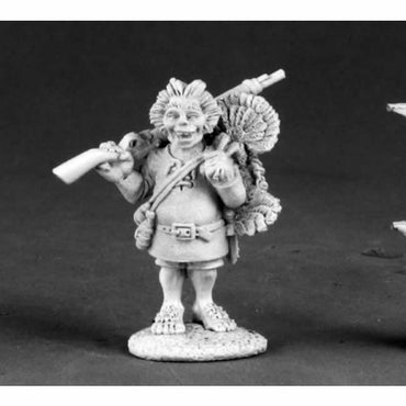 RPR03526 Dorly Luckrock Halfling Scout Miniature 25mm Heroic Scale (ONLINE ORDER ONLY)
