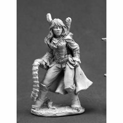 RPR03660 Amrielle Female Ranger Miniature 25mm Heroic Scale (ONLINE ORDER ONLY)
