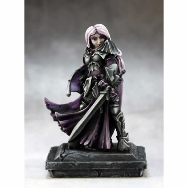 RPR03681 Nazera Bloodraven Vampiress Miniature 25mm Heroic Scale (ONLINE ORDER ONLY)