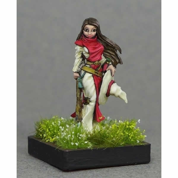 RPR03682 Willow Greenivy Witch Miniature 25mm Heroic Scale (ONLINE ORDER ONLY)
