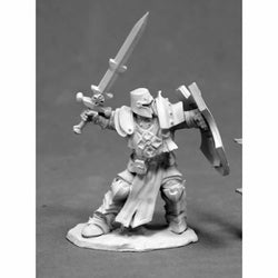 RPR03828 Crusader Champion Miniature 25mm Heroic Scale Dark Heaven (ONLINE ORDER ONLY)