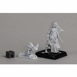 RPR03913 Cailleach Deargh River Widow Miniature 25mm Heroic Scale (ONLINE ORDER ONLY)