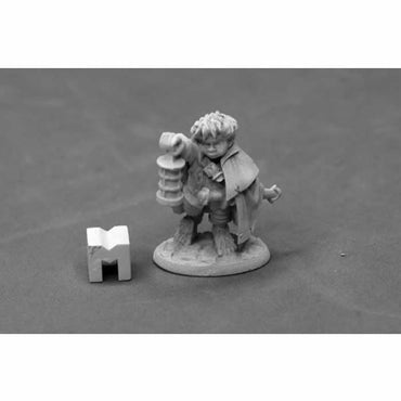 RPR03917 Bergamot Halfling Rogue Miniature 25mm Heroic Scale (ONLINE ORDER ONLY)