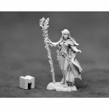 RPR03925 Inari Windsong Miniature 25mm Heroic Scale Dark Heaven (ONLINE ORDER ONLY)