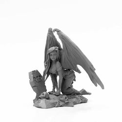 RPR03989 Playful Sophie Miniature 25mm Heroic Scale Figure Dark Heaven (ONLINE ORDER ONLY)