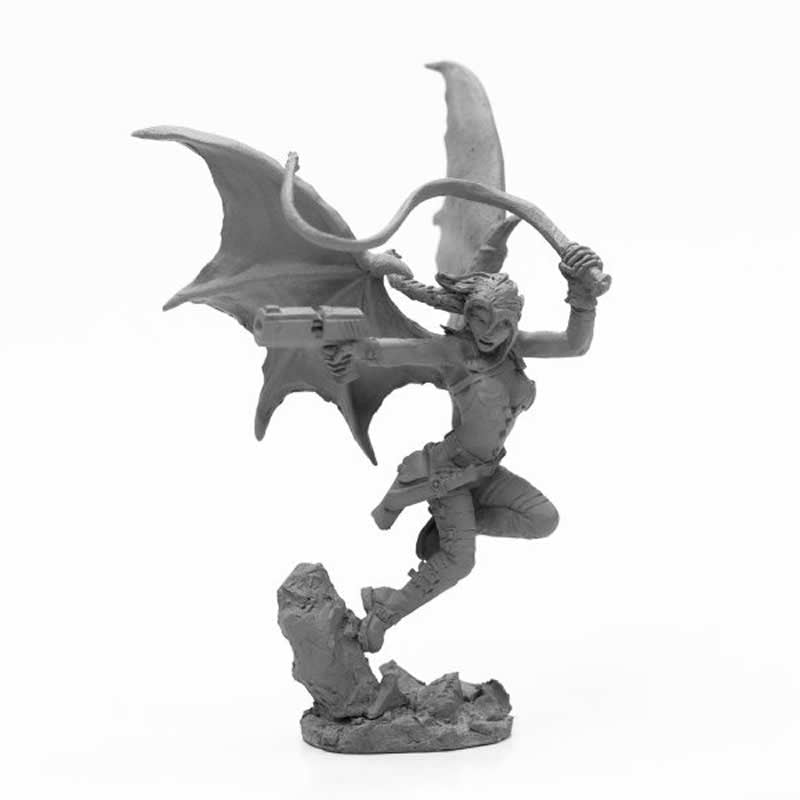 RPR03993 Adventure Sophie Miniature 25mm Heroic Scale Figure (ONLINE ORDER ONLY)