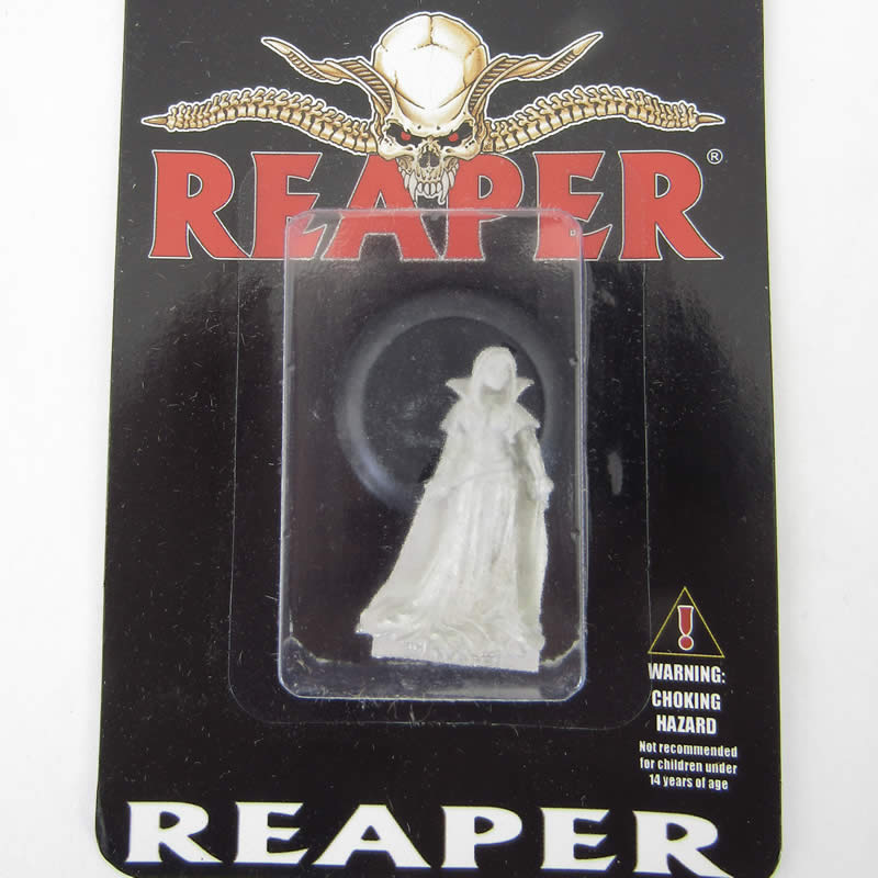 RPR07010 Adrasteia Winterthorn Vampiress Miniature 25mm Heroic Scale (ONLINE ORDER ONLY)