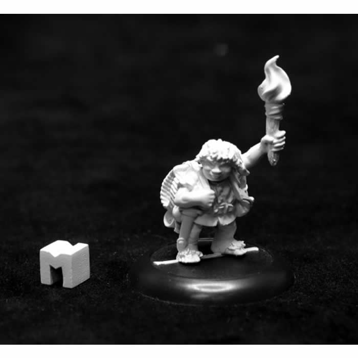 RPR07018 Gus Greenweevil Halfling Henchman Miniature 25mm Heroic Scale (ONLINE ORDER ONLY)