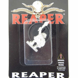 RPR07018 Gus Greenweevil Halfling Henchman Miniature 25mm Heroic Scale (ONLINE ORDER ONLY)