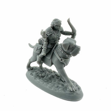 RPR07115 Female Halfling Dog Rider Miniature 25mm Heroic Scale Figure Dungeon Dwellers (ONLINE ORDER ONLY)
