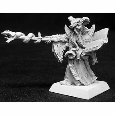 RPR14060 Leisynn Mercenaries Mage Miniature 25mm Heroic Scale (ONLINE ORDER ONLY)