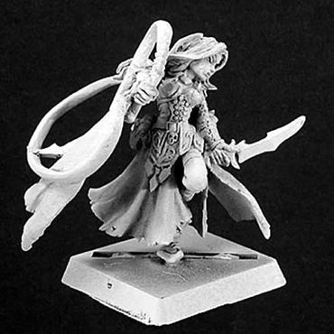 RPR14131 Elsabeth-Necropolis Captain Miniature 25mm Heroic Scale (ONLINE ORDER ONLY)