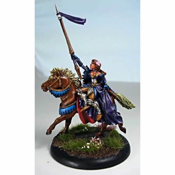 RPR14213 Lady Devona Crusader Mage Miniature 25mm Heroic Scale (ONLINE ORDER ONLY)