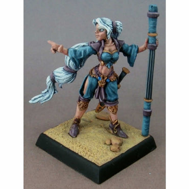 RPR14335 Sielendria Spell Sister Sorcerer Miniature 25mm Heroic Scale (ONLINE ORDER ONLY)