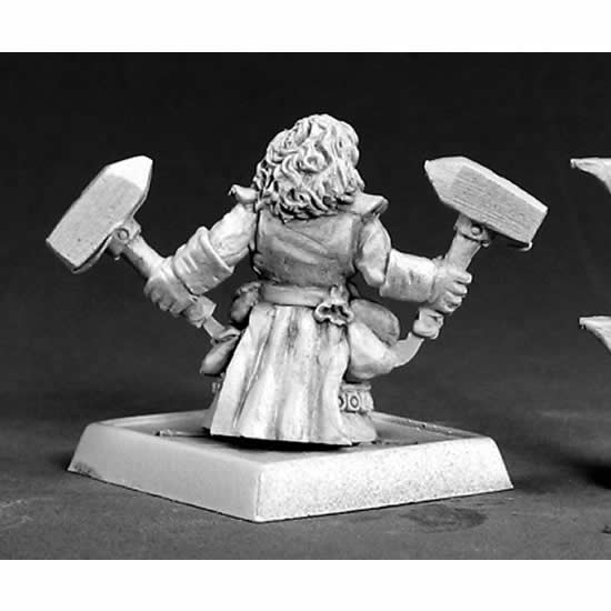 RPR14518 Dwarf Forgemaiden Miniature 25mm Heroic Scale Warlord (ONLINE ORDER ONLY)