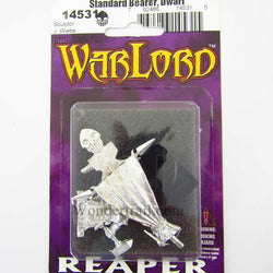 RPR14531 Dwarf Standard Bearer Miniature 25mm Heroic Scale Warlord (ONLINE ORDER ONLY)