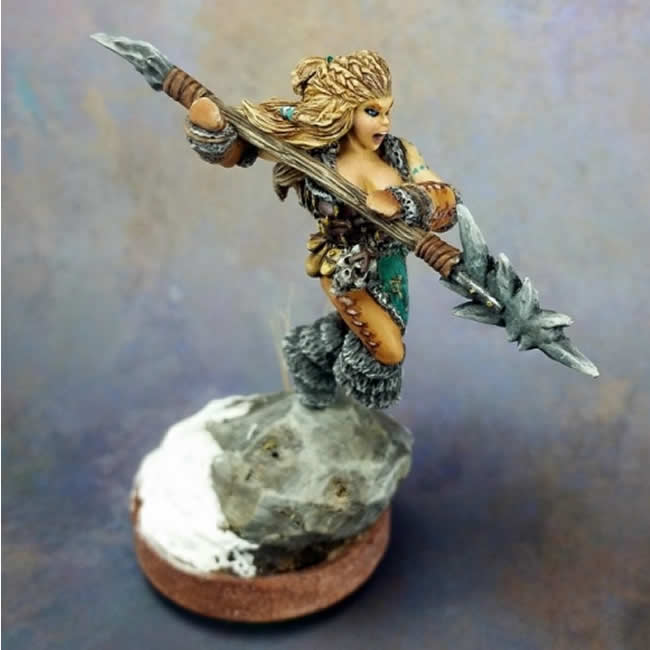 RPR14600 Kaya the Reaper Female Barbarian Sergeant Miniature (ONLINE ORDER ONLY)
