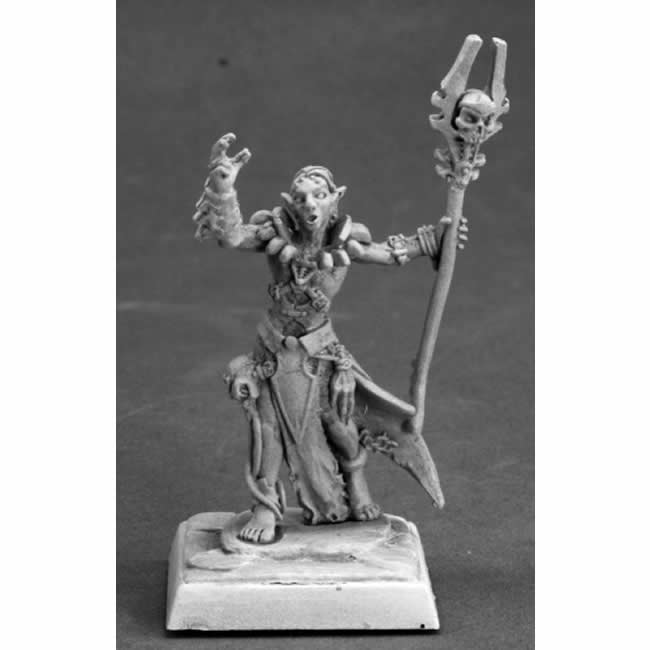 RPR14635 Nanuranidd Dark Elf Sorcerer Miniature 25mm Heroic Scale (ONLINE ORDER ONLY)