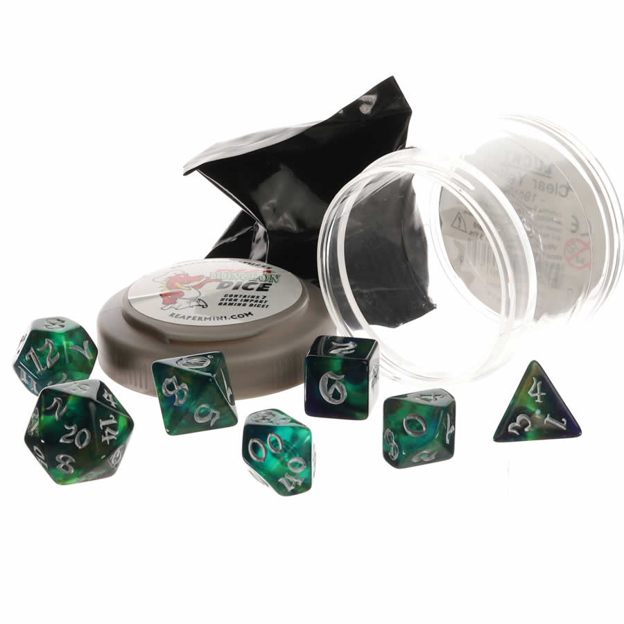 RPR19034 Cool Nebula Boss Dice Set 16mm (5/8 inch) Dungeon Dice with Random Miniature Included Reaper Miniatures (ONLINE ORDER ONLY)