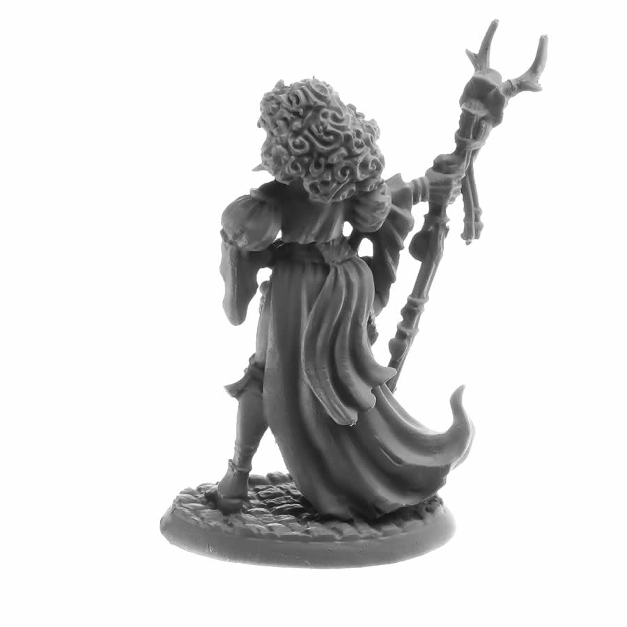RPR30067 Andowyn Thrushmoor Human Druid Miniature Figure 25mm Heroic Scale Reaper Bones USA (ONLINE ORDER ONLY)