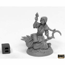 RPR44017 Juliana Herbalist Miniature 25mm Heroic Scale Bones Black (ONLINE ORDER ONLY)
